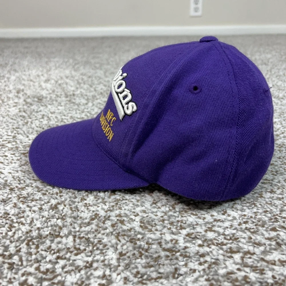 Vintage‎ Minnesota Vikings Hat Cap Snap Back One Size Purple 1998 Logo Athletic